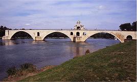 "Sur le Pont d'Avignon"