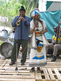 Jazzsängerin am Rosenfest von Addo