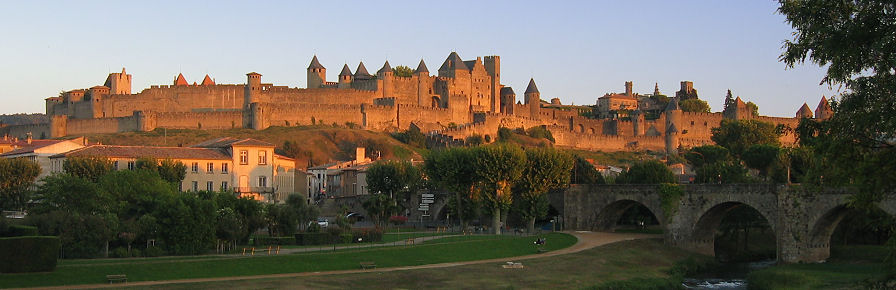 Die abendliche Citè (Burgstadt) von Carcassonne