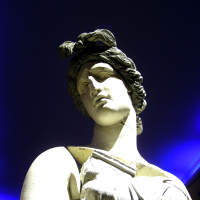 im Skulpturensaal des archäologischen Museums