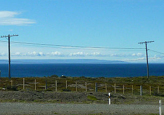 Wenig spektakulärer Blick über die Magellan-Straße Richtung Feuerland