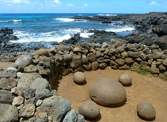 Der Energieplatz beim Ahu Te Pito Kura