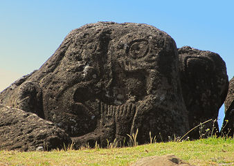 Petroglyphen (Felsgravuren) für die Sieger