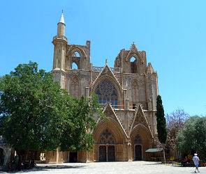 Die heutige Lala-Mustafa-Pascha-Moschee in der gotischen St. Nikolaus-Kirche