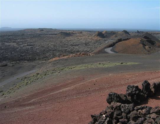 Vulkanlandschaft im Timanfaya-Nationalpark